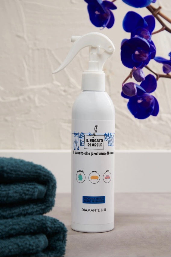 SPRAY TESSUTI DIAMANTE BLU 250ML - IL BUCATO DI ADELE
